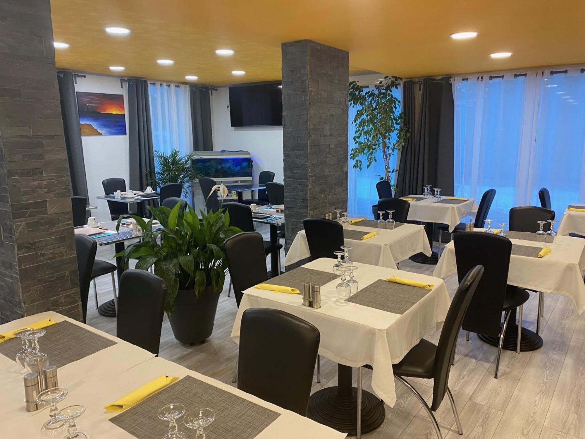 Logis Hotel La Chaumiere Marseillan  Zewnętrze zdjęcie